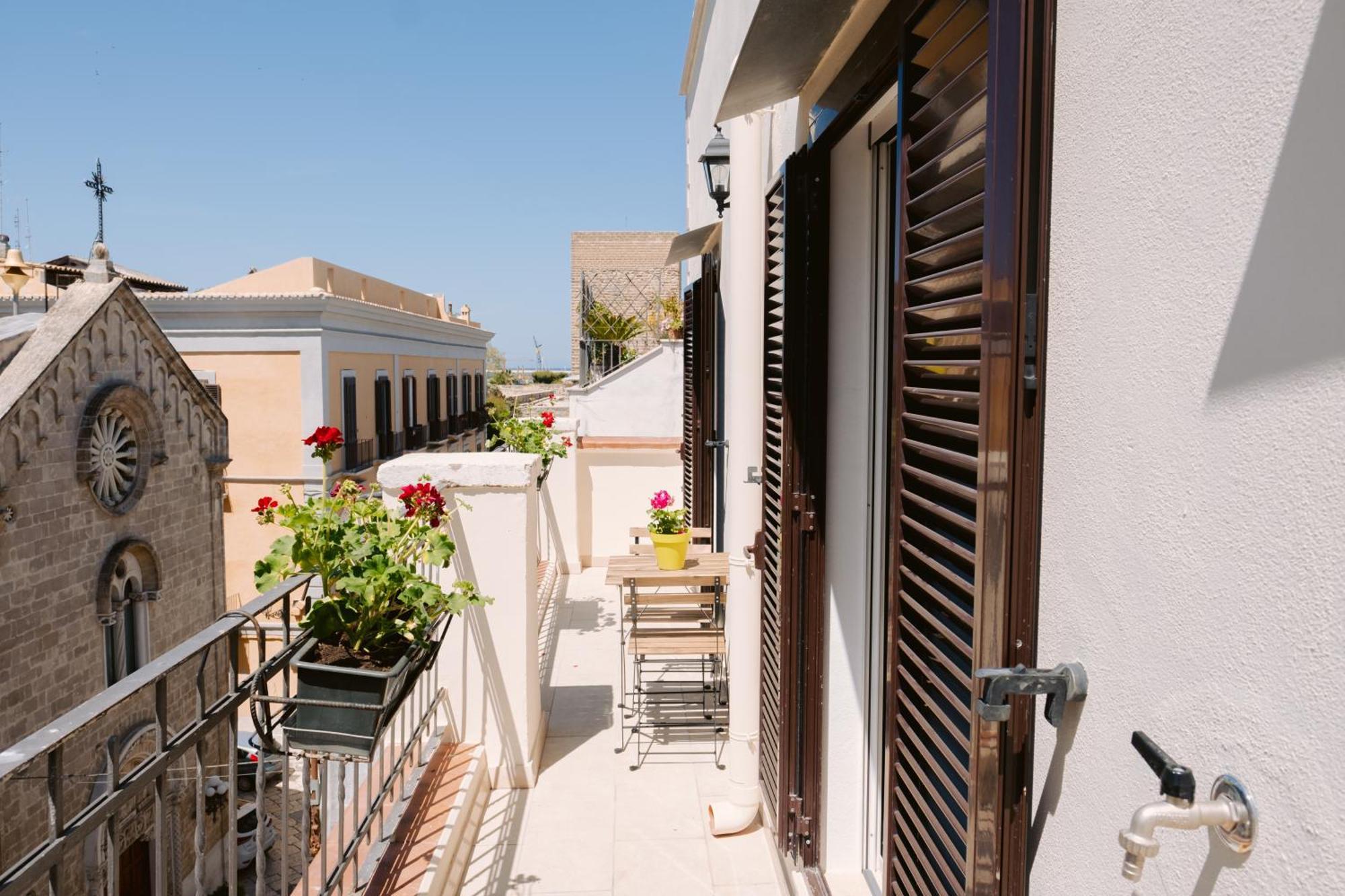 Casa Antonia - Terrace & Suites Bari Exterior foto
